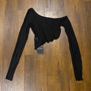 Y2k black off the shoulder crop top long sleeve